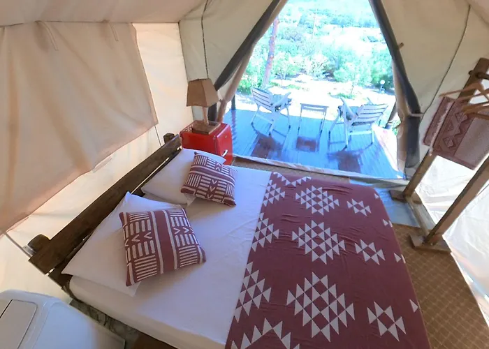 Azmakbasi Hotell Kultak